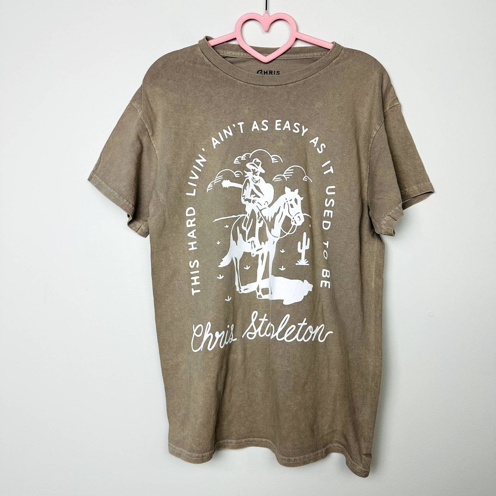 Chris Stapleton NWOT Unisex Tan T-Shirt Medium Crew Neck Short Sleeve Graphic